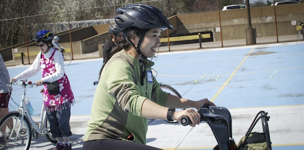 District offers bicycle and e-scooter courses for adults